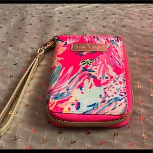 Iilly Pulitzer iPhone wallet
